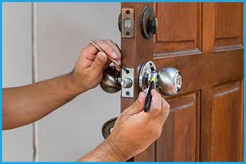 Lock Locksmith Services Halethorpe, MD 410-941-7017 - 9-locks-change